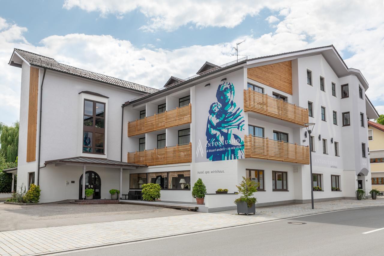 Hotel Antoniushof Ruhstorf an der Rott Eksteriør billede